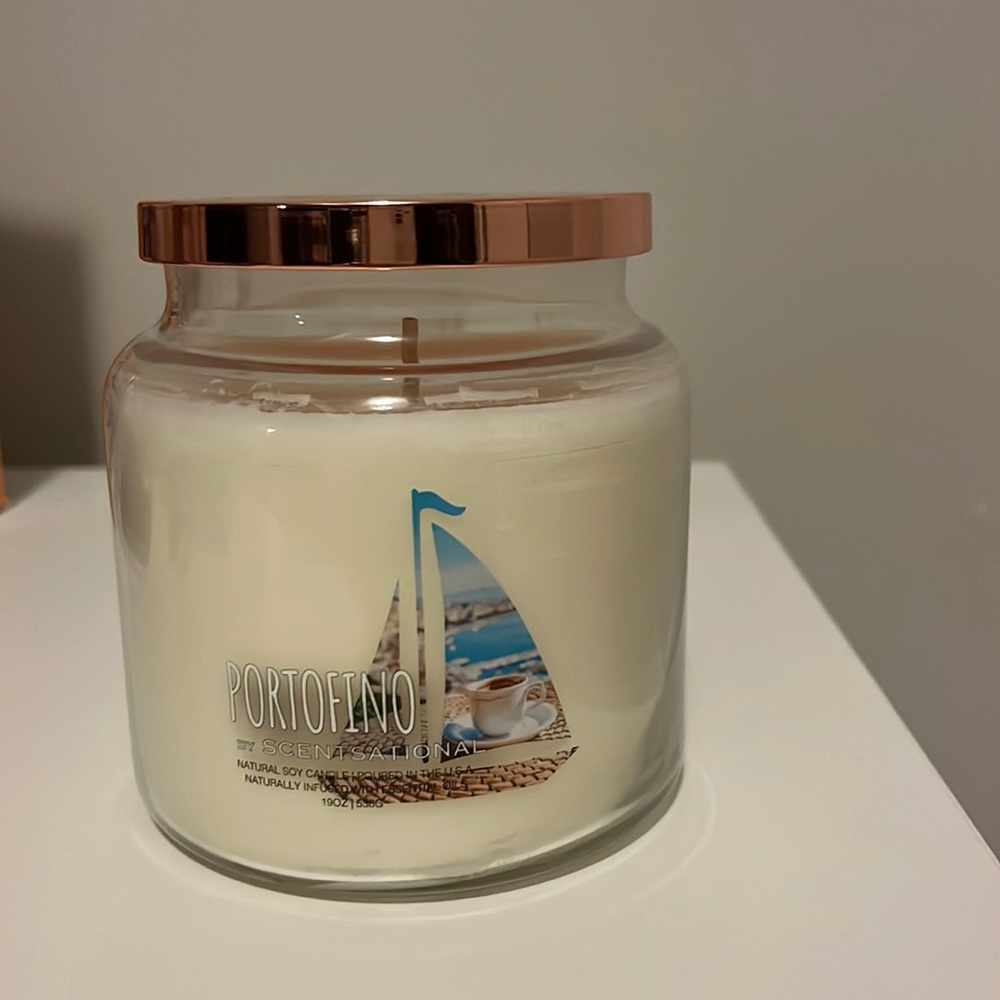 Portofino by Sensational. Natural soy candle.